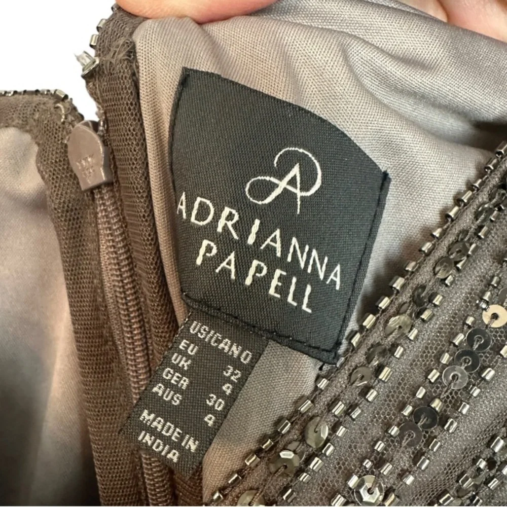 Adrianna Papell Gown Formal Dress Maxi- Sleeveless V-Neck Beaded 0 - Picture 5 of 8